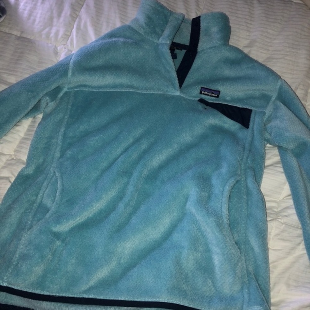Patagonia sweatshirt